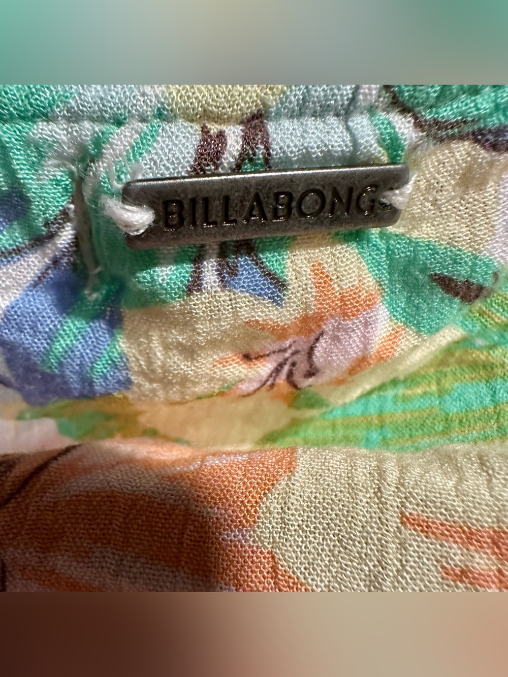 Billabong Too Cute Crop Top - medium - Picture 6 of 8